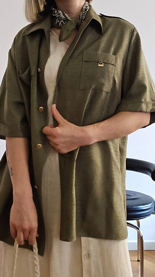 Camicia verde pittone