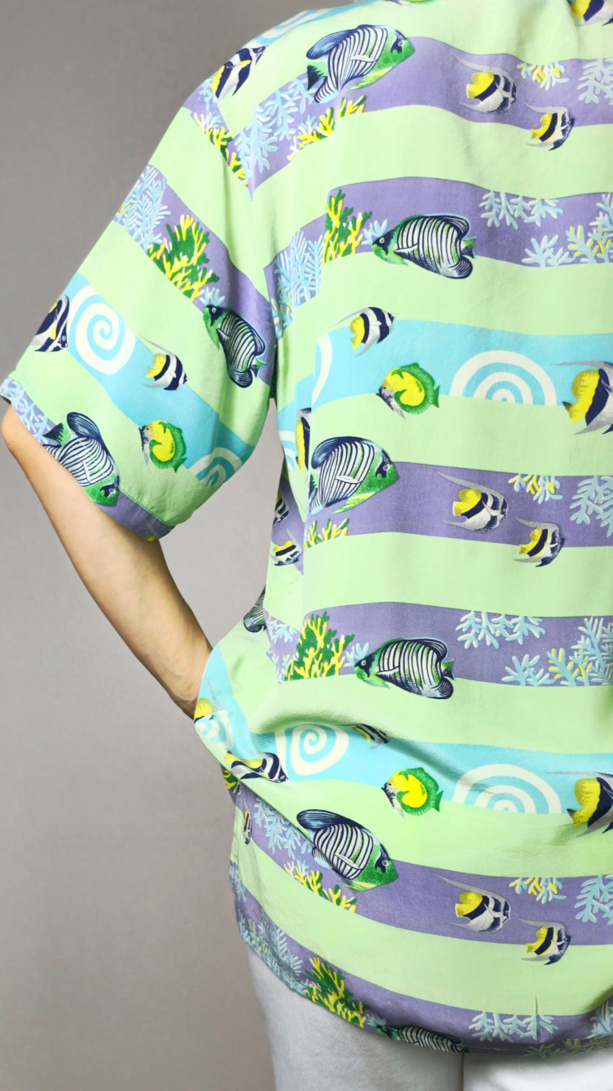Nemo dance silky shirt